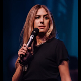 The Hilarious Amazing Deep Madrid Comedy Show with Gilli Apter Sabado 20 Septiembre 2025