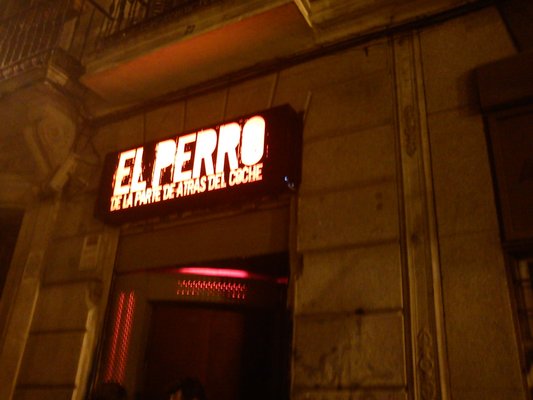Agujero en concierto, en El Perro de la Parte de Atrás del Coche, Madrid (Centro) próximo Jueves 16 Marzo 2023 a las 21:30 horas. Concierto. NocheMAD